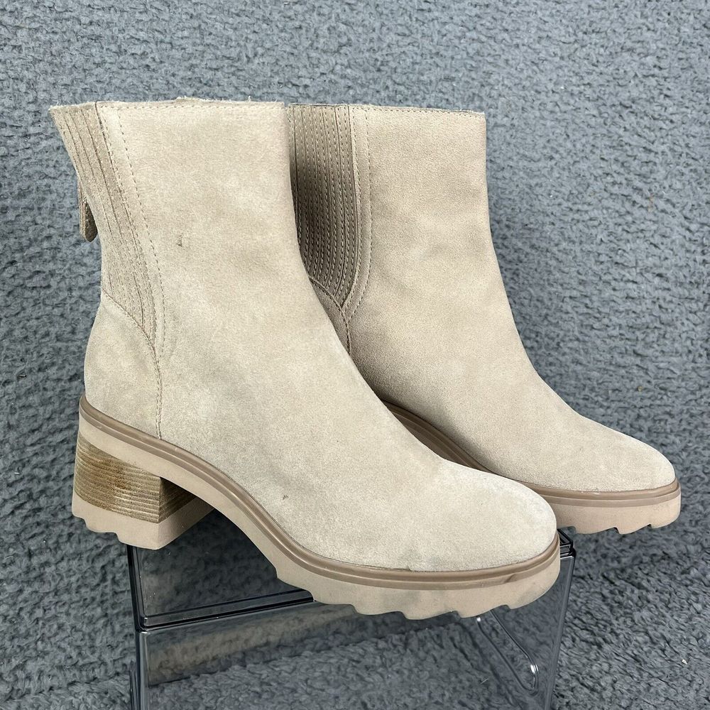 DOLCE VITA Womens Sz 9M Beige Round Toe Ankle Boots Back Zipper Chunky Heel NWOT